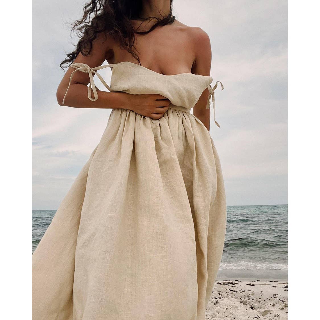 IN HIS DREAMS SLEEVELESS TIE SHOULDER MIDI DRESS