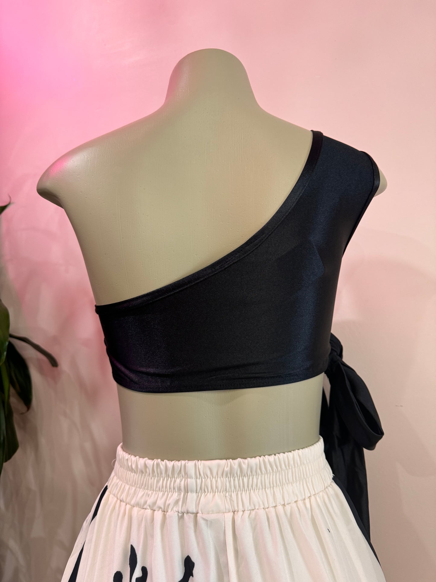 Lena One-Shoulder Crop Top