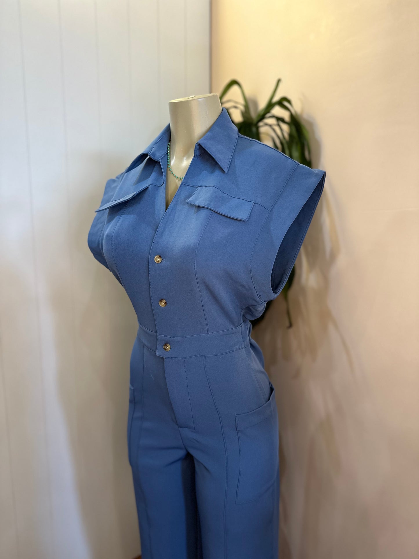 Business calls jumpsuit